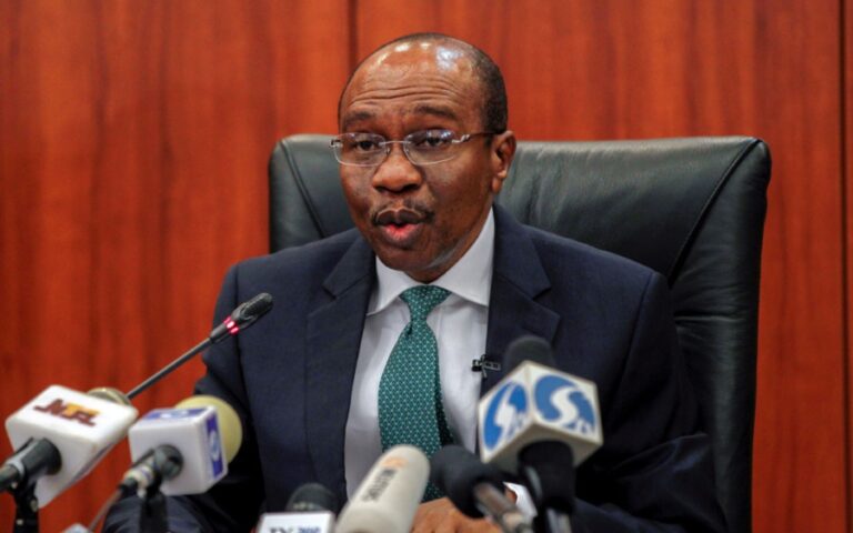 CBN ya yi amai ya lashe kan ci gaba da karɓar tsofaffin naira 1,000 da 500