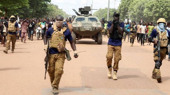 Burkina Faso ta fito da ‘dukkan sojinta’ don yakar ‘yan bindiga