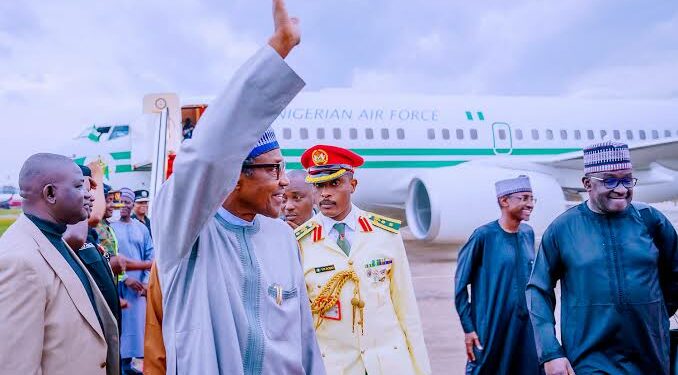 Buhari ya dawo daga kasar Saudiyya