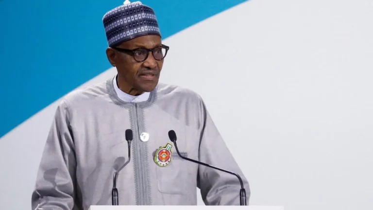 Buhari na shirin ciyo bashin Dala miliyan 800