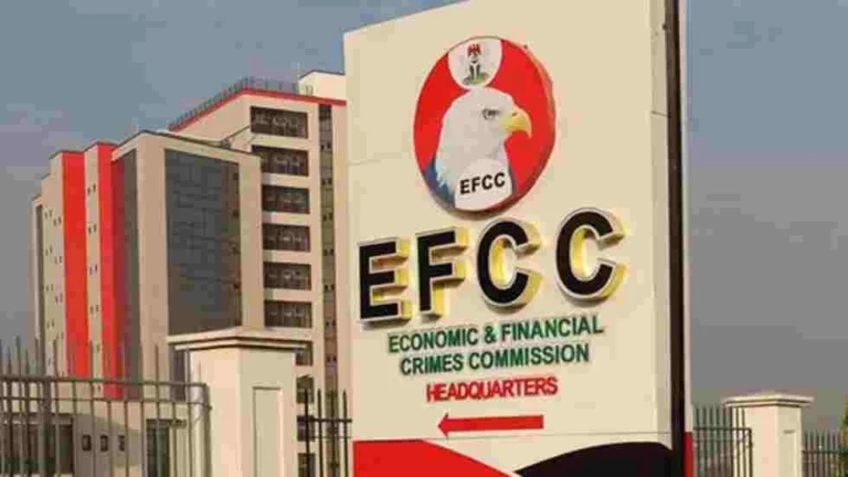 Tinubu ya dakatar da shugaban EFCC, Abdurrasheed Bawa