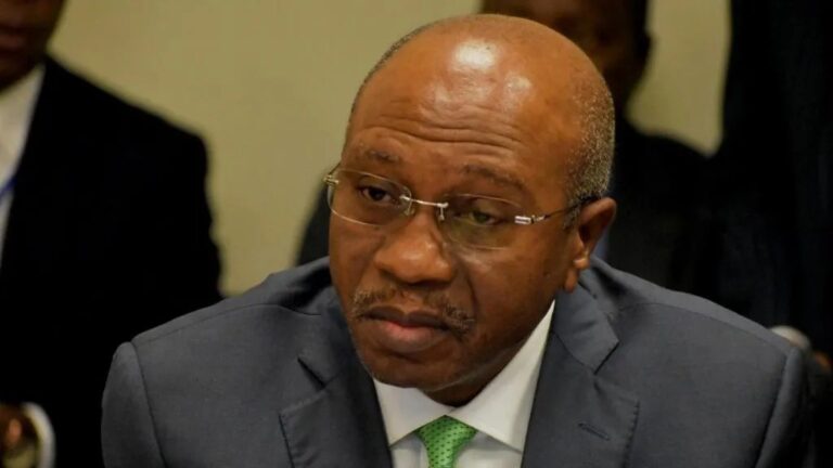 Yau kotu za ta yanke hukunci kan makomar karar da Emefiele ya shigar