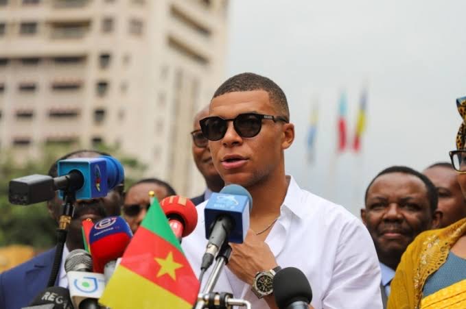 Ina yiwa yan Kamaru jinjina da yadda suka tarbe ni – Mbappe