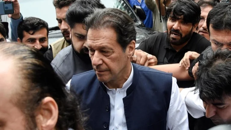 Pakistan: An yi arangama tsakanin ‘yan sanda da magoya bayan Imran Khan