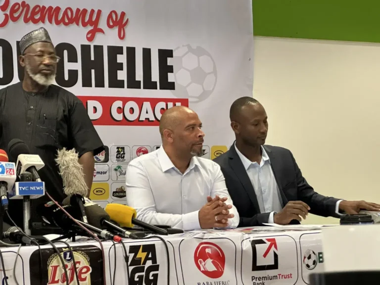 Eric Chelle ya zama cikakken mai horas da Super Eagles