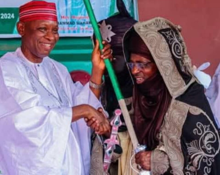 Sarkin Ƙaraye ne zai jagoranci kwamitin gudanar da Hajjin bana—Gwamna Abba