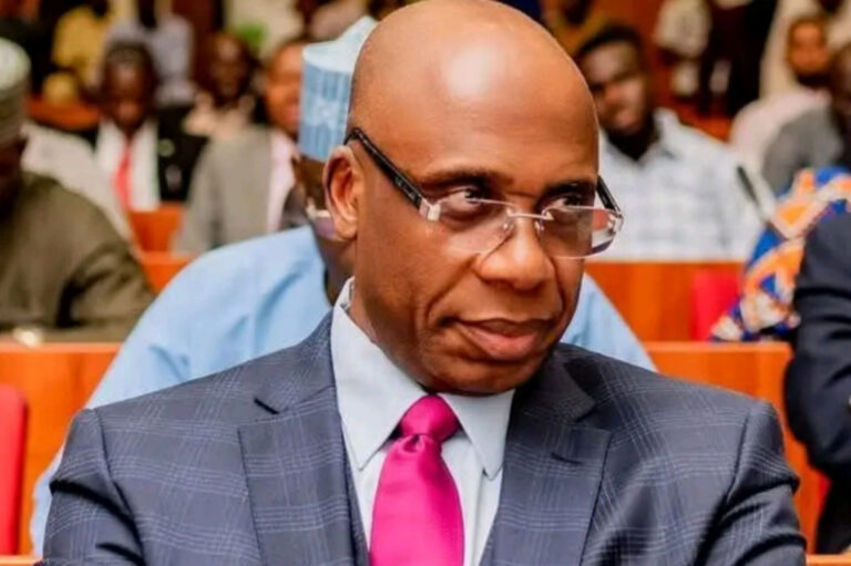Masifar Tinubu tasa ƴan Najeriya neman Buhari ya dawo kan mulki—Ameachi