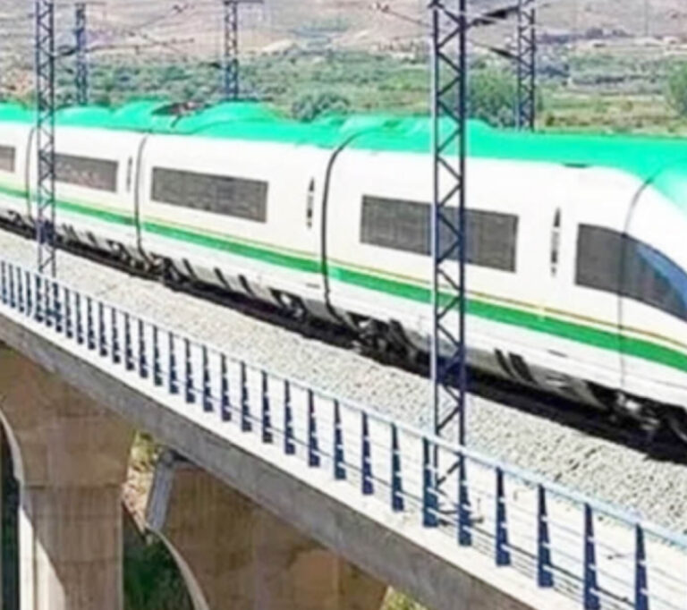Gwamnatin tarayya zata kashe Naira triliyan 1.5 don samar da layin dogo mai amfani da lantarki a Kano