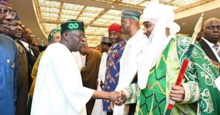 Tinubu da Sarkin Kano sun kaddamar da cibiyar Wole Soyinka a Lagos