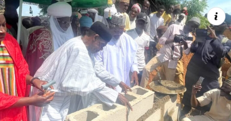 IBB ya kaddamar da ginin asibiti a garin iyayen sa dake Kano