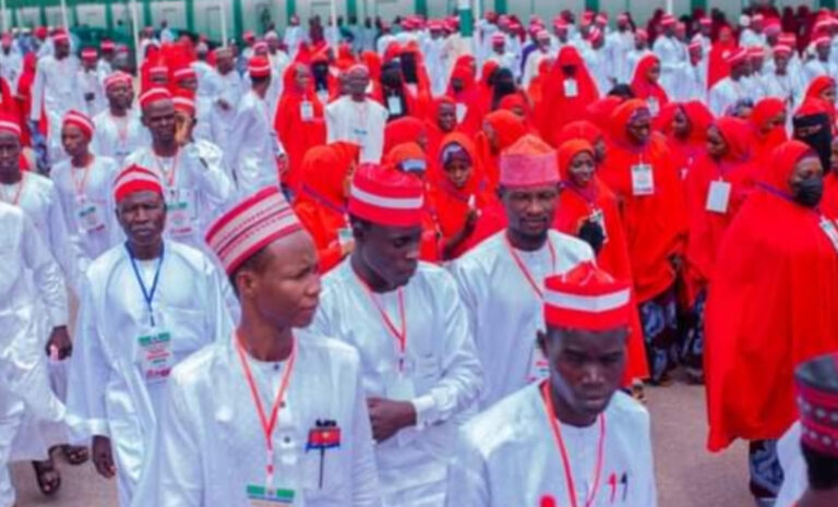 Gwamnatin Kano zata ɗaura wa mutane 2,000 auren gata
