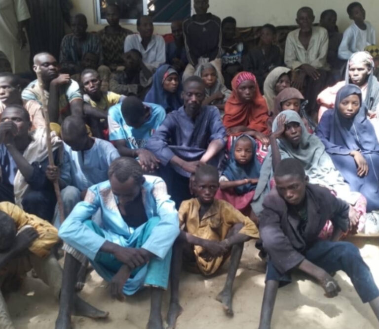 Bello Turji Ya Saki Mutane Sama da 100 da Yayi Garkuwa Dasu a Zamfara