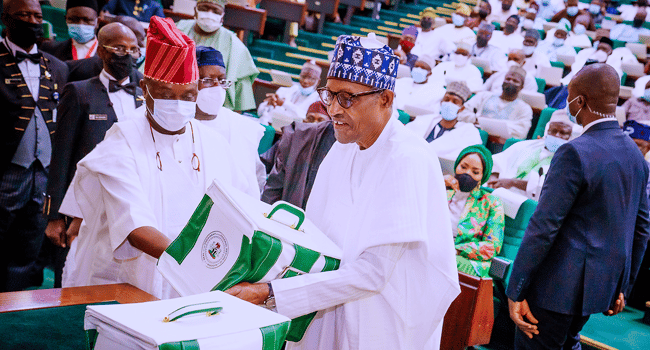 Budget: Buhari presents N16.3trn 2022 National Assembly