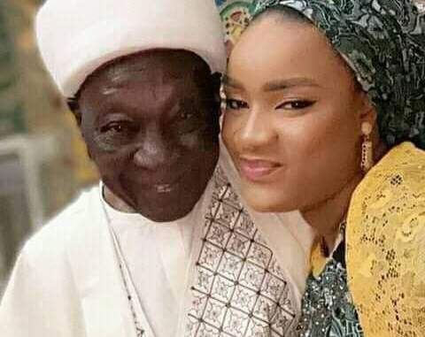 90-year-old Emir of Daura marries 20-year-old bride