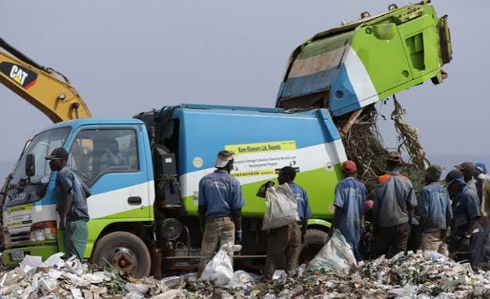 FCT: Satellite towns sanitation begins as Minister directs cleaners to move to sites