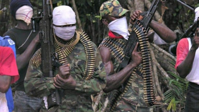 Gunmen attack military checkpoint in Enugu