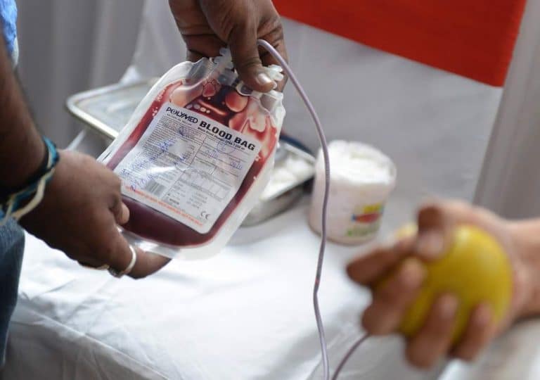 Valentine: Red Cross donates blood to Lagos Govt for emergencies