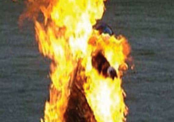 Bus driver sets self ablaze over impounnded vehicle by taskforce