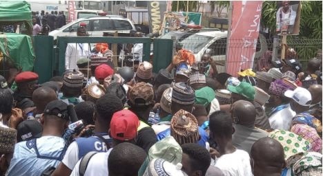 Traders cash out big at APC national convention, bottle water goes for N300