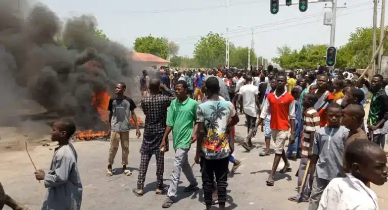 Maiduguri residents protest rising criminal activities