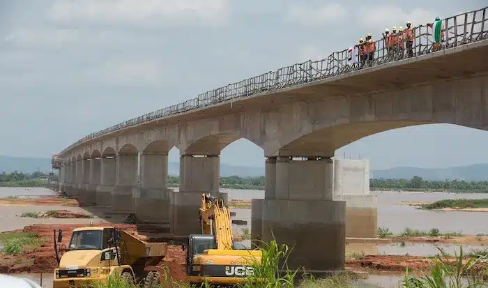 Buhari makes history as 2nd Niger Bridge nears completion – BMO