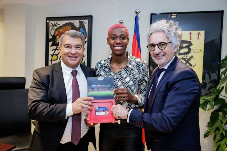 Oshoala extends Barcelona contract