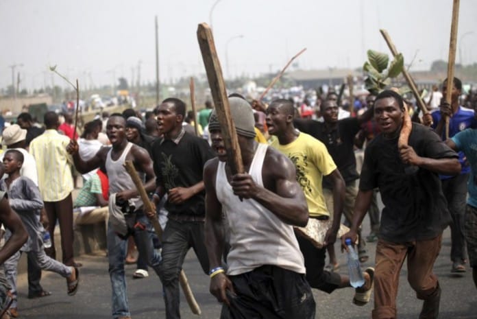 Protesters driven away by hoodlums in Lagos