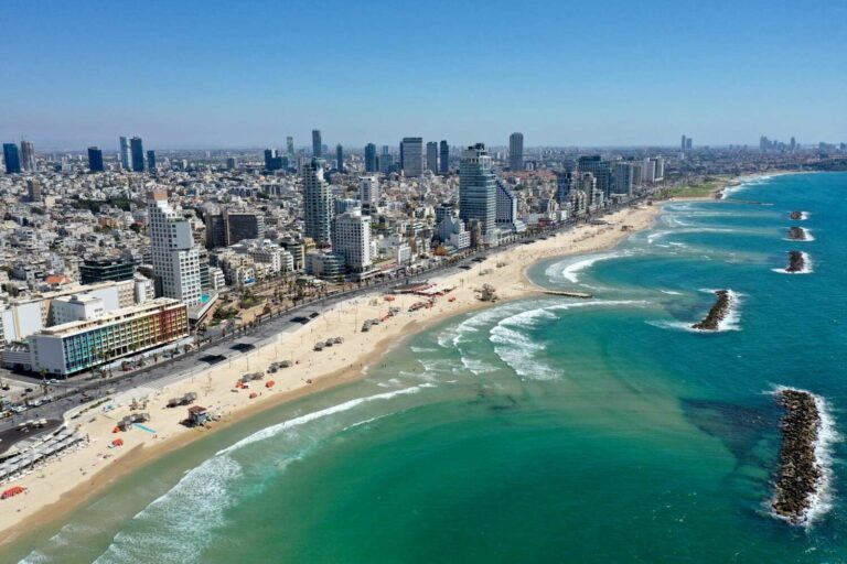 Tel Aviv replaces Paris as most expensive city in world – Economist ranking