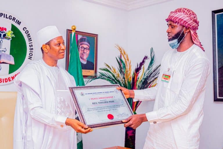 Muslim Youth Assembly confers Peace Ambassador Award on Rev. Pam