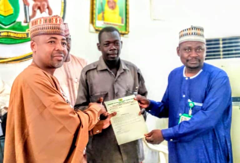 Kano honours best performing street sweepers, tricycle riders, PSP