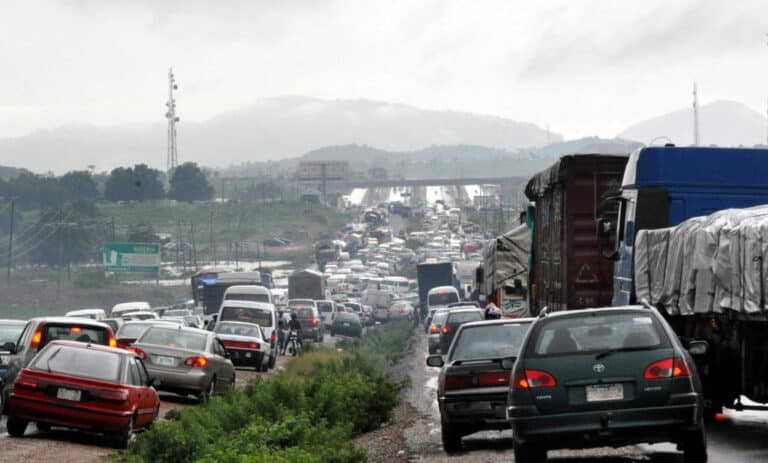 KDSG regrets Kaduna – Abuja gridlock as travellers lament spending 6 hrs