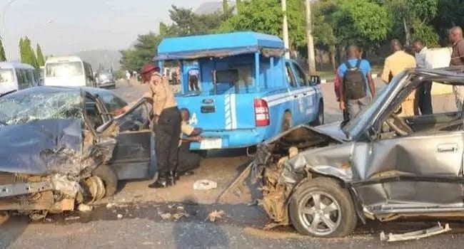 Customs officer dies in auto crash along Lagos-Badagry expressway