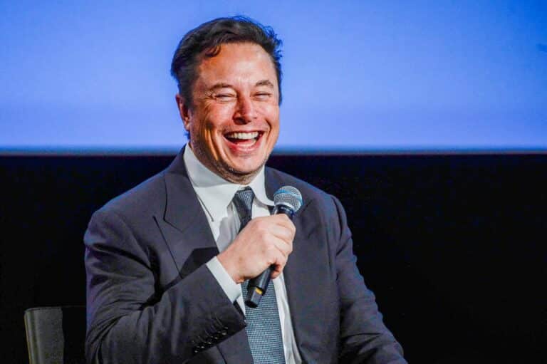 Elon Musk sells Tesla shares worth $3.95bn days after Twitter deal