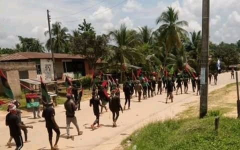 Troops neutralise 2 ESN/IPOB criminals, arrest 5 in Delta