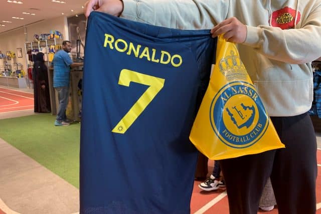 Al-Nassr set to unveil Ronaldo after shock Saudi move