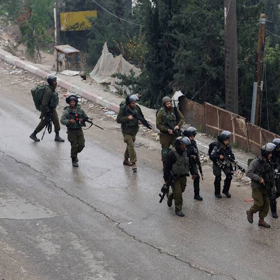 Israeli army kills 2 Palestinian militants near Jenin