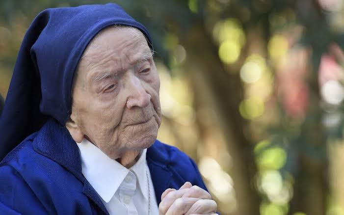 World’s oldest person, French nun Sister André, dies aged 118