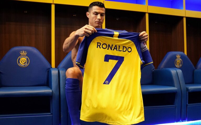 Ronaldo in Al Nassr colours