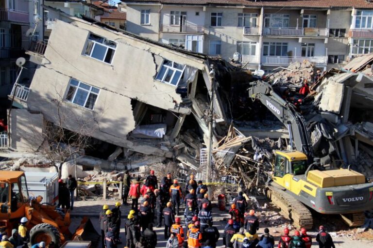 Turkey-Syria quake death toll nears 10,000