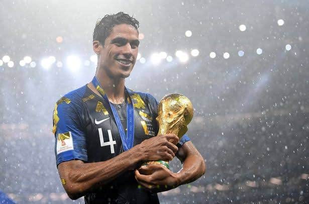 Varane announces international retirement