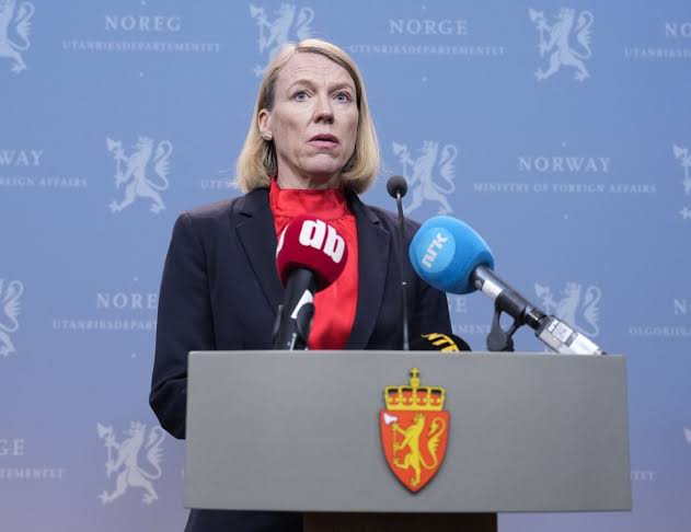 Norway cites reason for expelling 15 Russian envoys