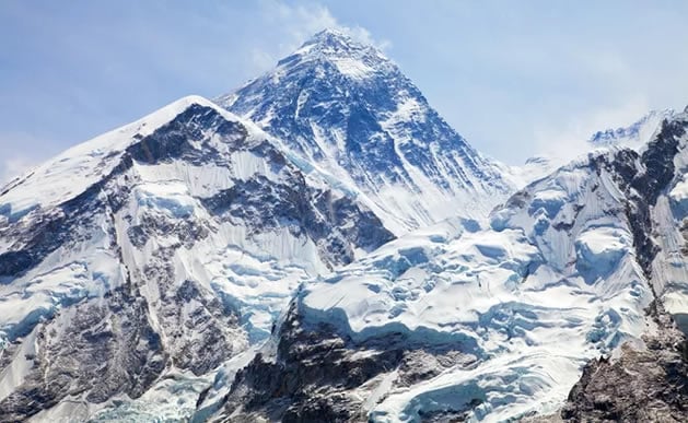 US climber dies on Mount Everest