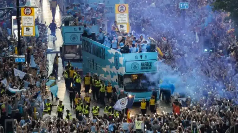 Manchester City fans, players celebrate historic Treble in grand style