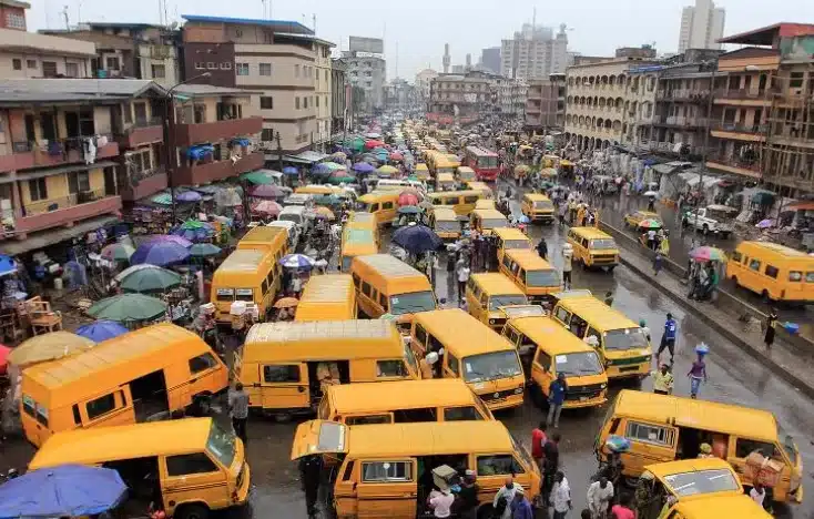 Lagos-buses