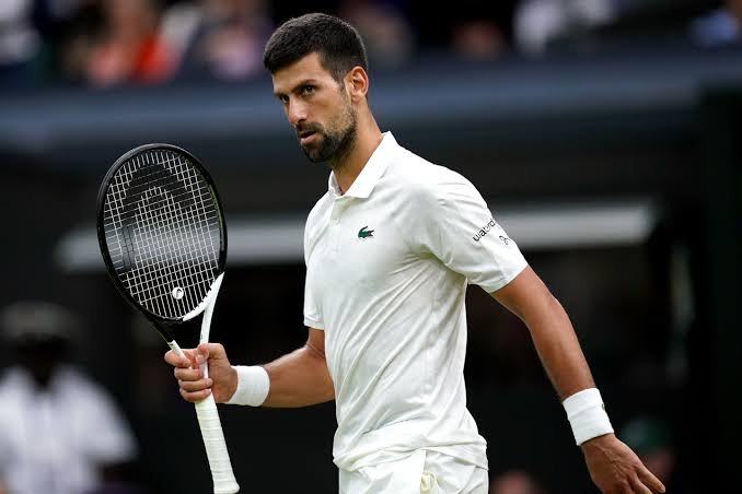 Djokovic fined for smashing racquet in Wimbledon final