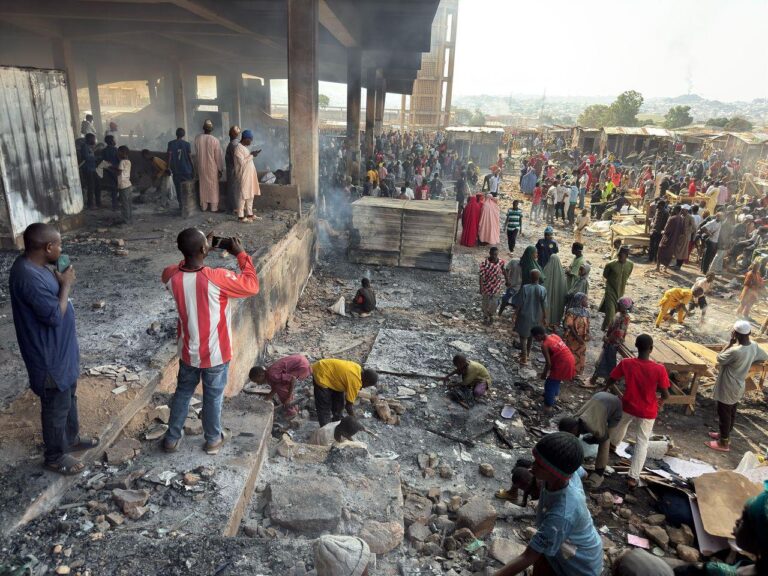 Jos market fire