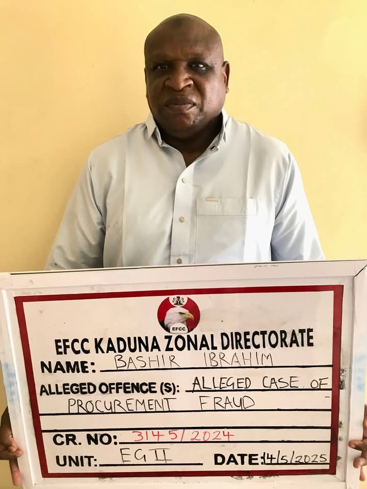 EFCC arrests former Kaduna govt contractor over alleged N30bn fraud