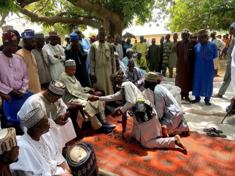 Repentant bandits