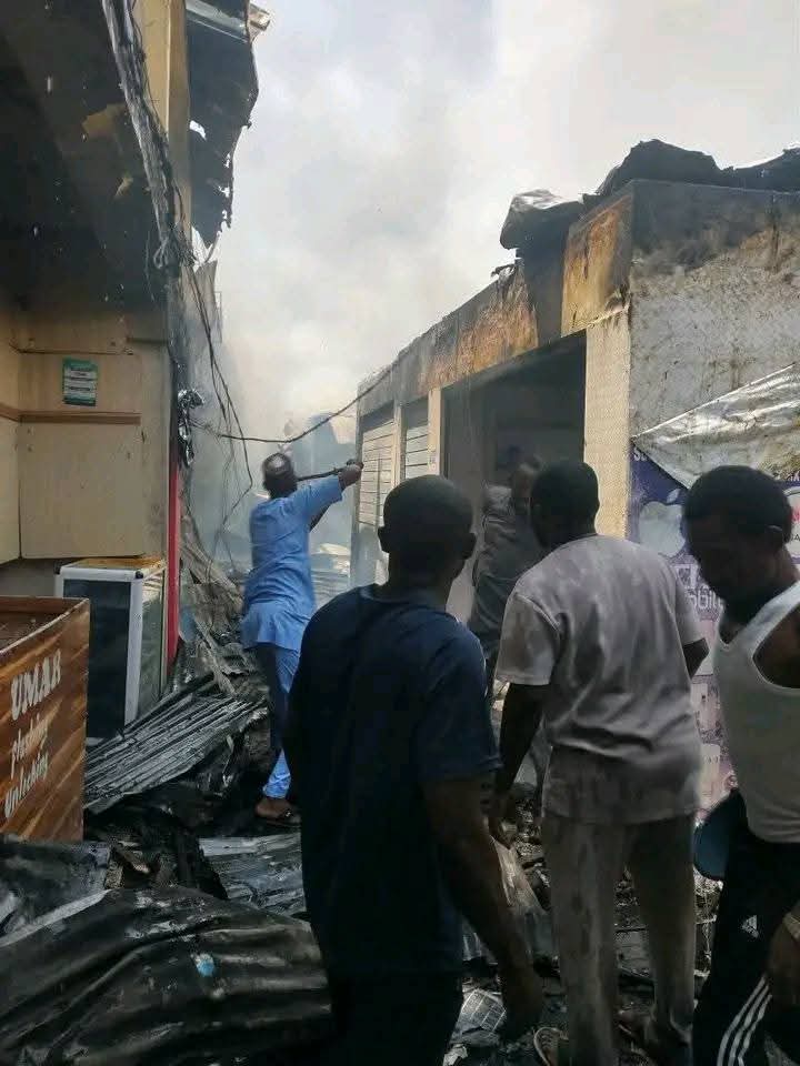 Fire destroys over 300 shops in Kano GSM market