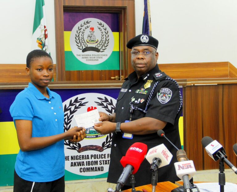 Akwa Ibom police presents N37.2m to families of fallen officers